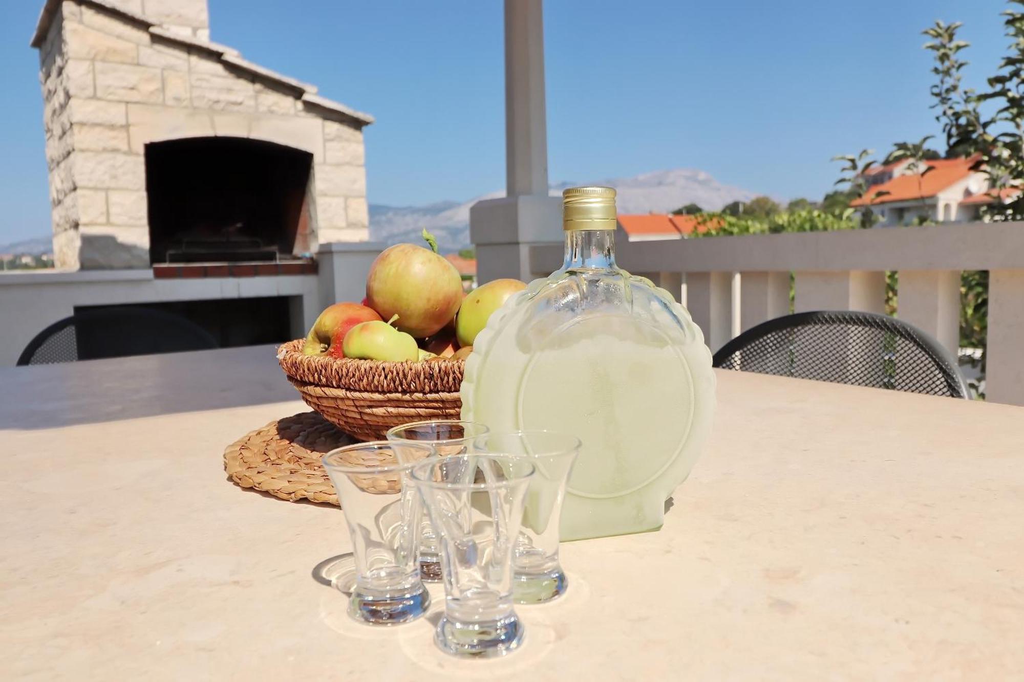 Villa Ivana Zrnovo Buitenkant foto
