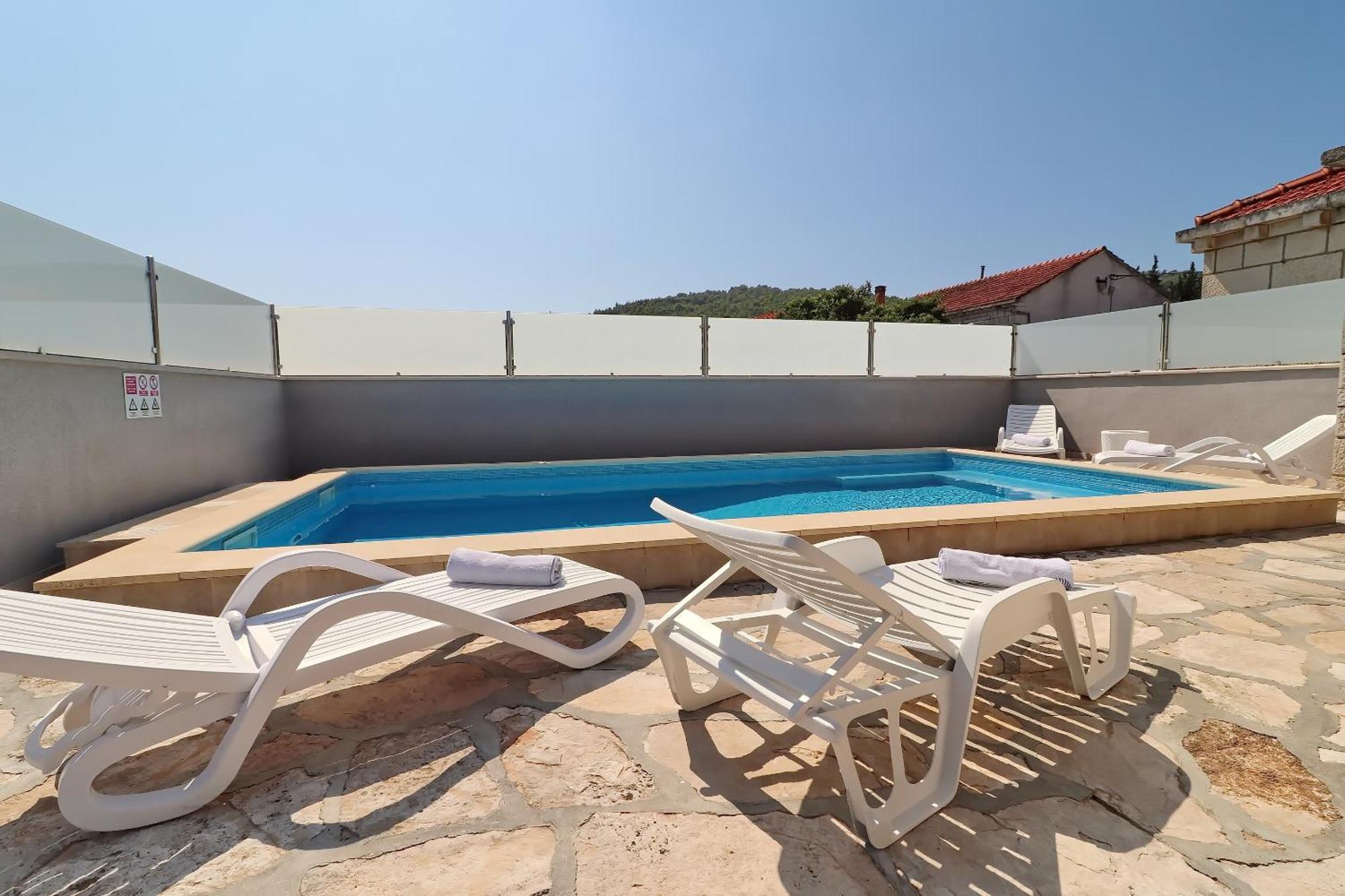 Villa Ivana Zrnovo Buitenkant foto