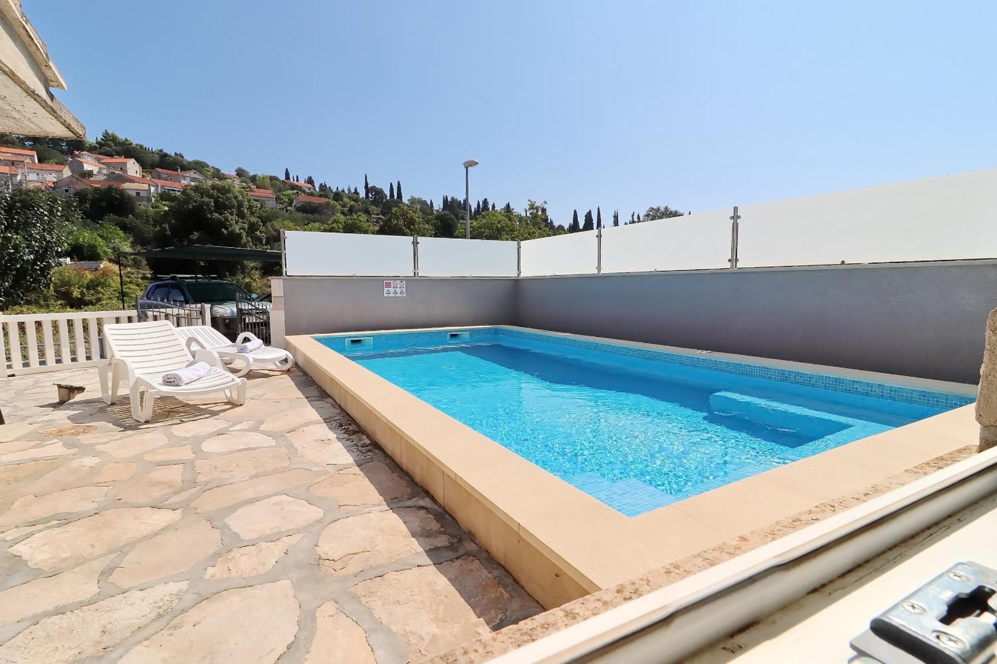Villa Ivana Zrnovo Buitenkant foto